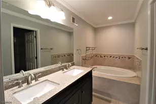 53 Hendrickson Dr, Montgomery Township, NJ 08502 - Photo 12