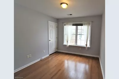 53 Hendrickson Dr, Montgomery Township, NJ 08502 - Photo 18
