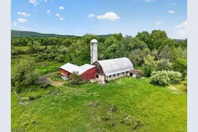 499 Edgewood Rd, Readington, NJ 08889 - Photo 12