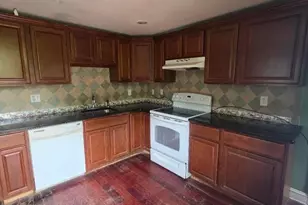 11 Oak St, Wanaque, NJ 07420 - Photo 2