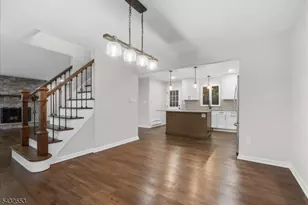 8 Cove Rd, Hopatcong, NJ 07843 - Photo 10