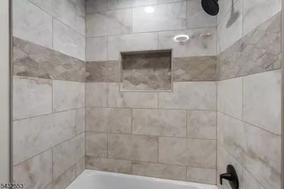 8 Cove Rd, Hopatcong, NJ 07843 - Photo 34