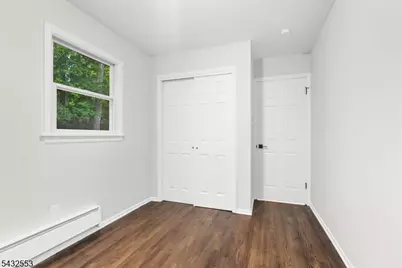 8 Cove Rd, Hopatcong, NJ 07843 - Photo 16