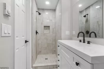 8 Cove Rd, Hopatcong, NJ 07843 - Photo 26