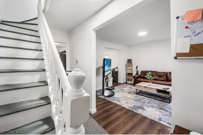 637 Union St, Orange, NJ 07050 - Photo 6