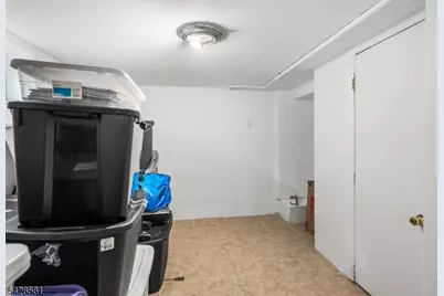 637 Union St, Orange, NJ 07050 - Photo 14