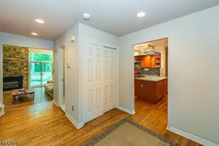 21 Lockley Ct, Mountain Lakes, NJ 07046 - Photo 4