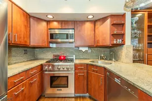 21 Lockley Ct, Mountain Lakes, NJ 07046 - Photo 12