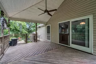 9 Mueller Ln, Franklin Township, NJ 07882 - Photo 32
