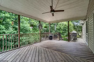 9 Mueller Ln, Franklin Township, NJ 07882 - Photo 6