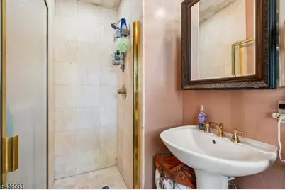 112 Pitt Rd, Springfield, NJ 07081 - Photo 14
