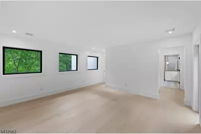 809 W Shore Dr, Kinnelon, NJ 07405 - Photo 24