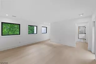 809 W Shore Dr, Kinnelon, NJ 07405 - Photo 24