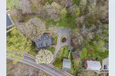 19 E Mill Rd, Washington Township, NJ 07853 - Photo 6