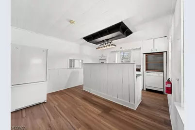 19 E Mill Rd, Washington Township, NJ 07853 - Photo 32