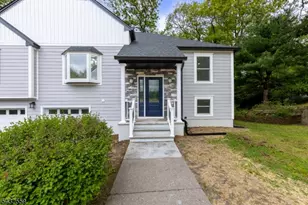 8 Sherwood Pl, Wharton, NJ 07885 - Photo 2