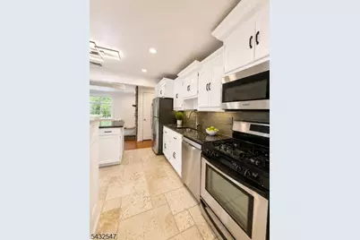 52 Post St #1, Midland Park, NJ 07432 - Photo 6