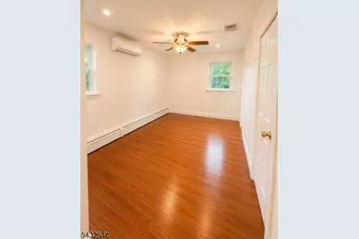 52 Post St #1, Midland Park, NJ 07432 - Photo 10