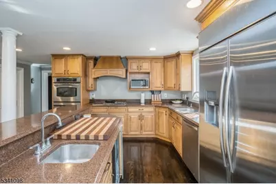 88 W Main St, Mendham, NJ 07945 - Photo 6