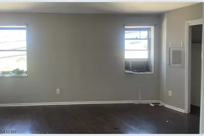 28 E Camplain Rd, Manville, NJ 08835 - Photo 6