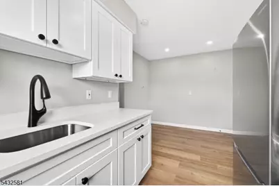 52 Naples Ave, Belleville, NJ 07109 - Photo 4