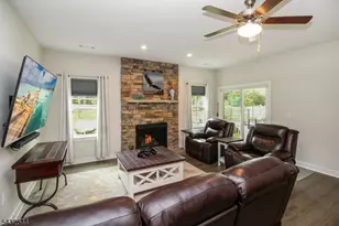 21 Harris Hawk Rd, Washington Township, NJ 07882 - Photo 12