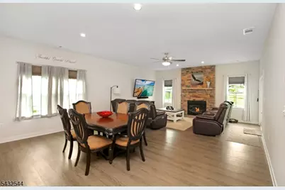 21 Harris Hawk Rd, Washington Township, NJ 07882 - Photo 10