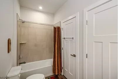 21 Harris Hawk Rd, Washington Township, NJ 07882 - Photo 4