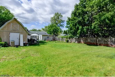 50 Chestnut St, Edison, NJ 08817 - Photo 28