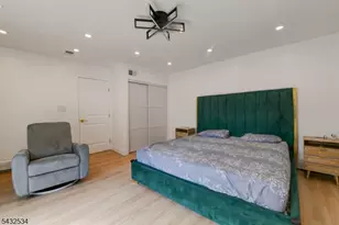 50 Chestnut St, Edison, NJ 08817 - Photo 20