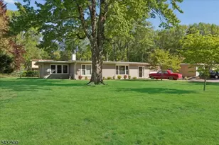 1 Cedar Court, Roosevelt Boro, NJ 08555 - Photo 1