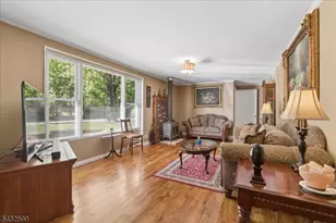 1 Cedar Court, Roosevelt Boro, NJ 08555 - Photo 8