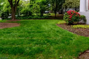 145 Park St-Unit, Montclair, NJ 07042 - Photo 2