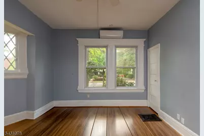 145 Park St-Unit #2, Montclair Twp., NJ 07042 - Photo 22