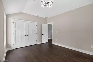 740 Cambridge St, South Plainfield, NJ 07080 - Photo 6