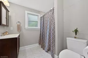 100 Center St, Clinton, NJ 08809 - Photo 40