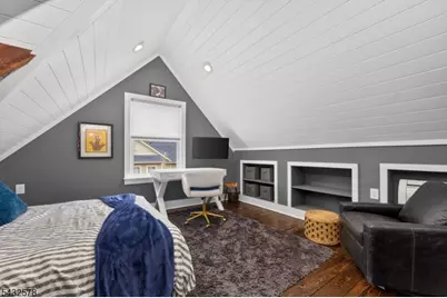 100 Center St, Clinton, NJ 08809 - Photo 32