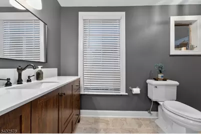 100 Center St, Clinton, NJ 08809 - Photo 22