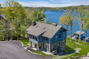 497 Windemere Ave, Mount Arlington, NJ 07856 - Photo 4