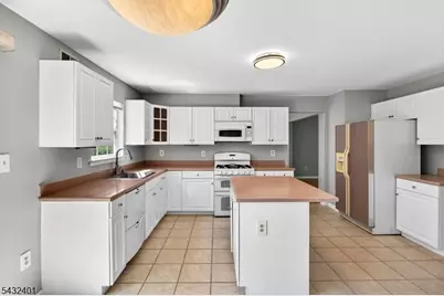 5 Campbell Rd, Hillsborough Township, NJ 08844 - Photo 8
