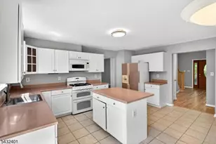 5 Campbell Rd, Hillsborough Township, NJ 08844 - Photo 10