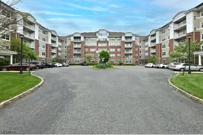 5206 Warrens Way #5206, Wanaque, NJ 07465 - Photo 2