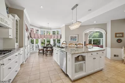 110 Chelsea, Watchung, NJ 07069 - Photo 12