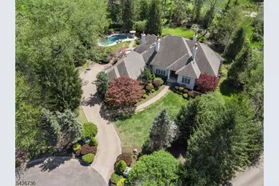 110 Chelsea, Watchung, NJ 07069 - Photo 1
