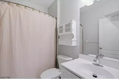 1 Beehive Ln, Raritan Township, NJ 08822 - Photo 30