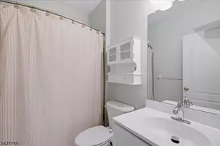 1 Beehive Ln, Raritan Township, NJ 08822 - Photo 30
