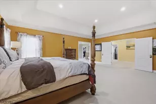 1 Beehive Ln, Raritan Township, NJ 08822 - Photo 22