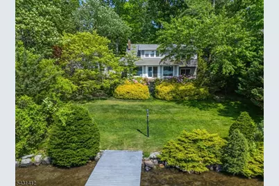 174 Pines Lake Dr E, Wayne, NJ 07470 - Photo 38