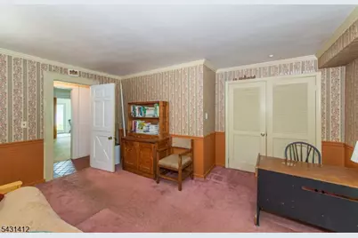174 Pines Lake Dr E, Wayne, NJ 07470 - Photo 32