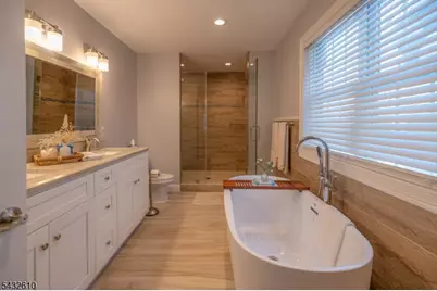 224 N 18th St, Kenilworth, NJ 07033 - Photo 38
